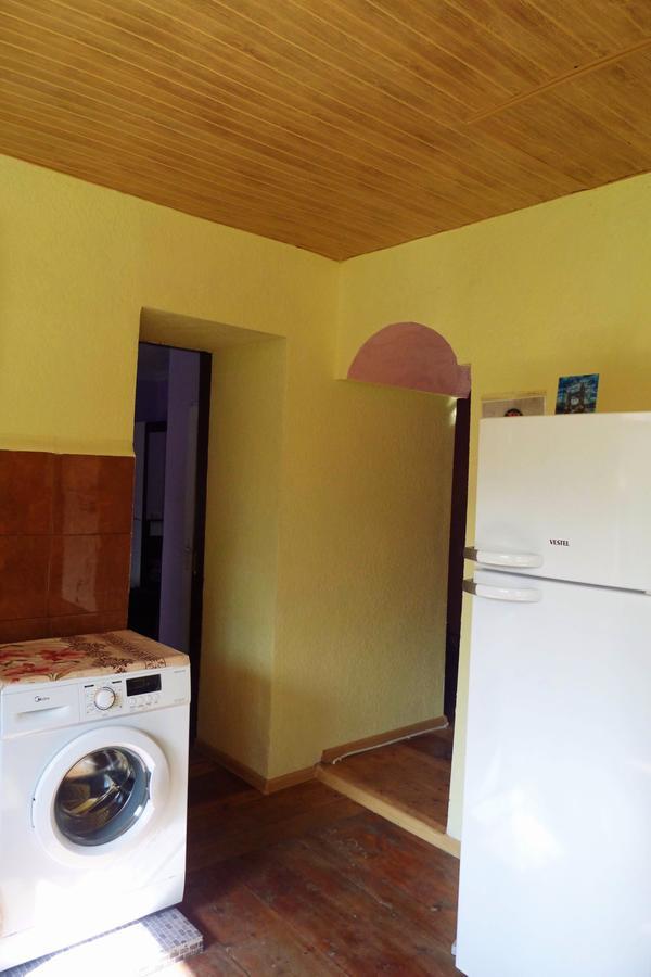 קזבגי Sunny Guesthouse מראה חיצוני תמונה