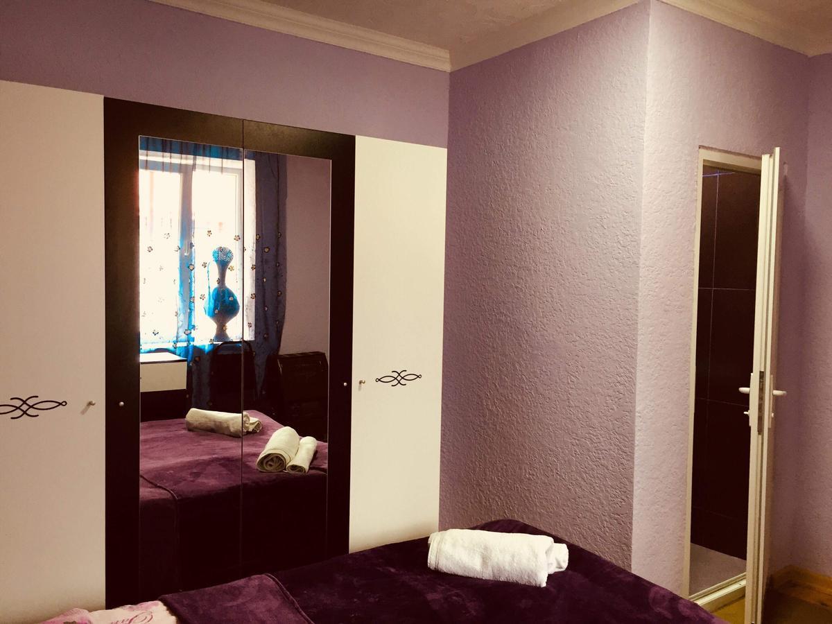קזבגי Sunny Guesthouse מראה חיצוני תמונה