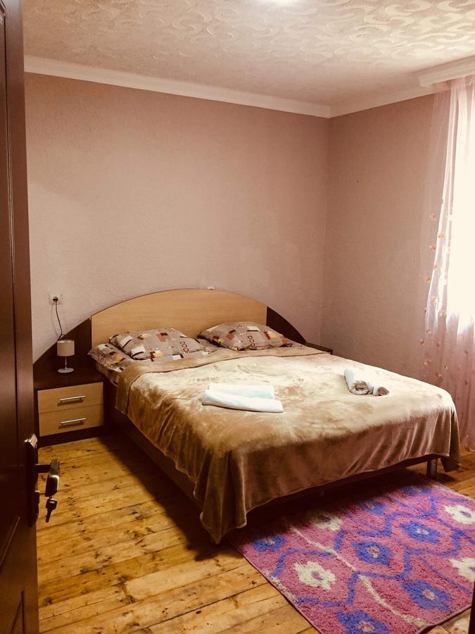 קזבגי Sunny Guesthouse מראה חיצוני תמונה